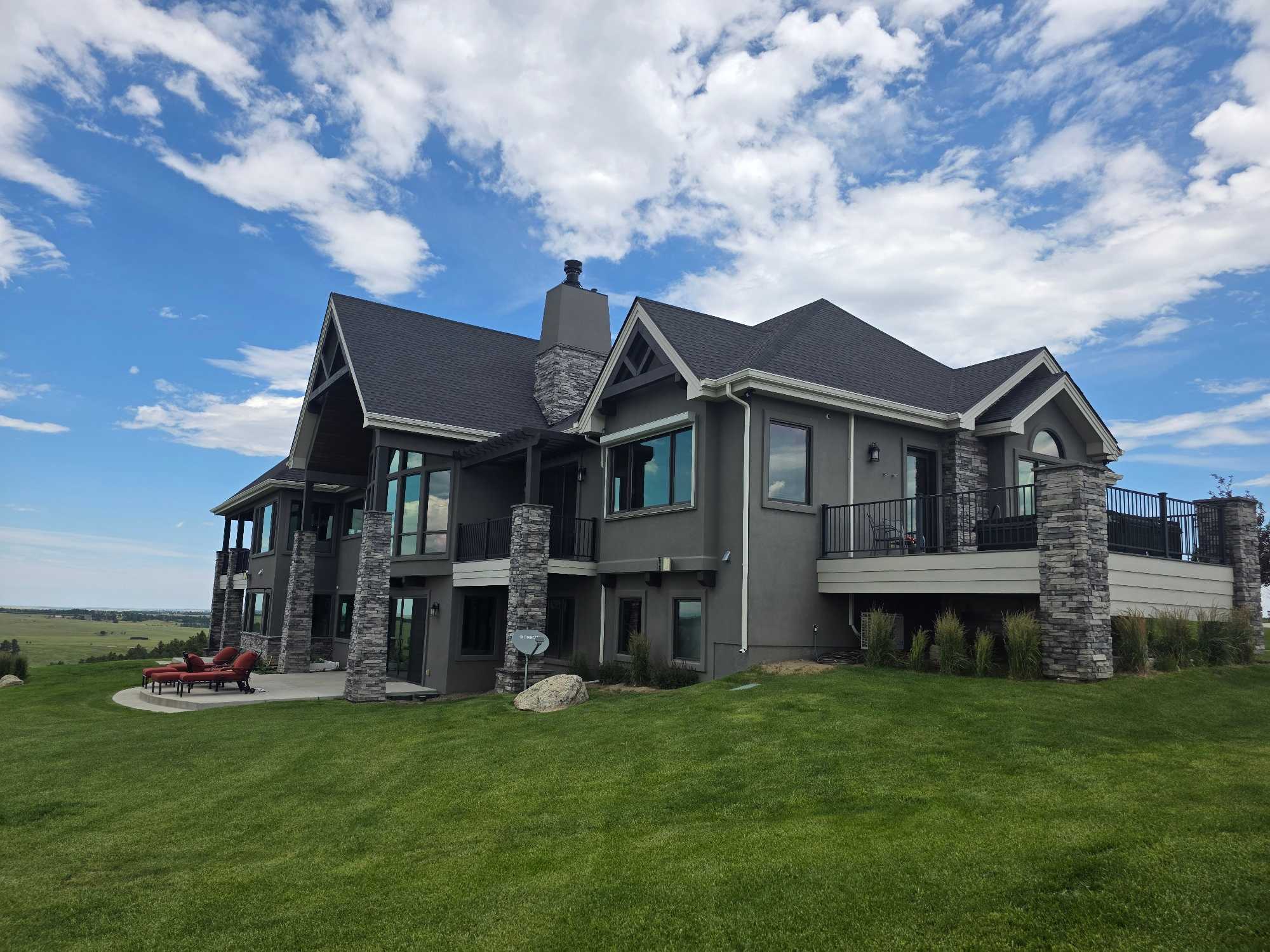 Spotless windows of an Aurora CO home shining in the sun